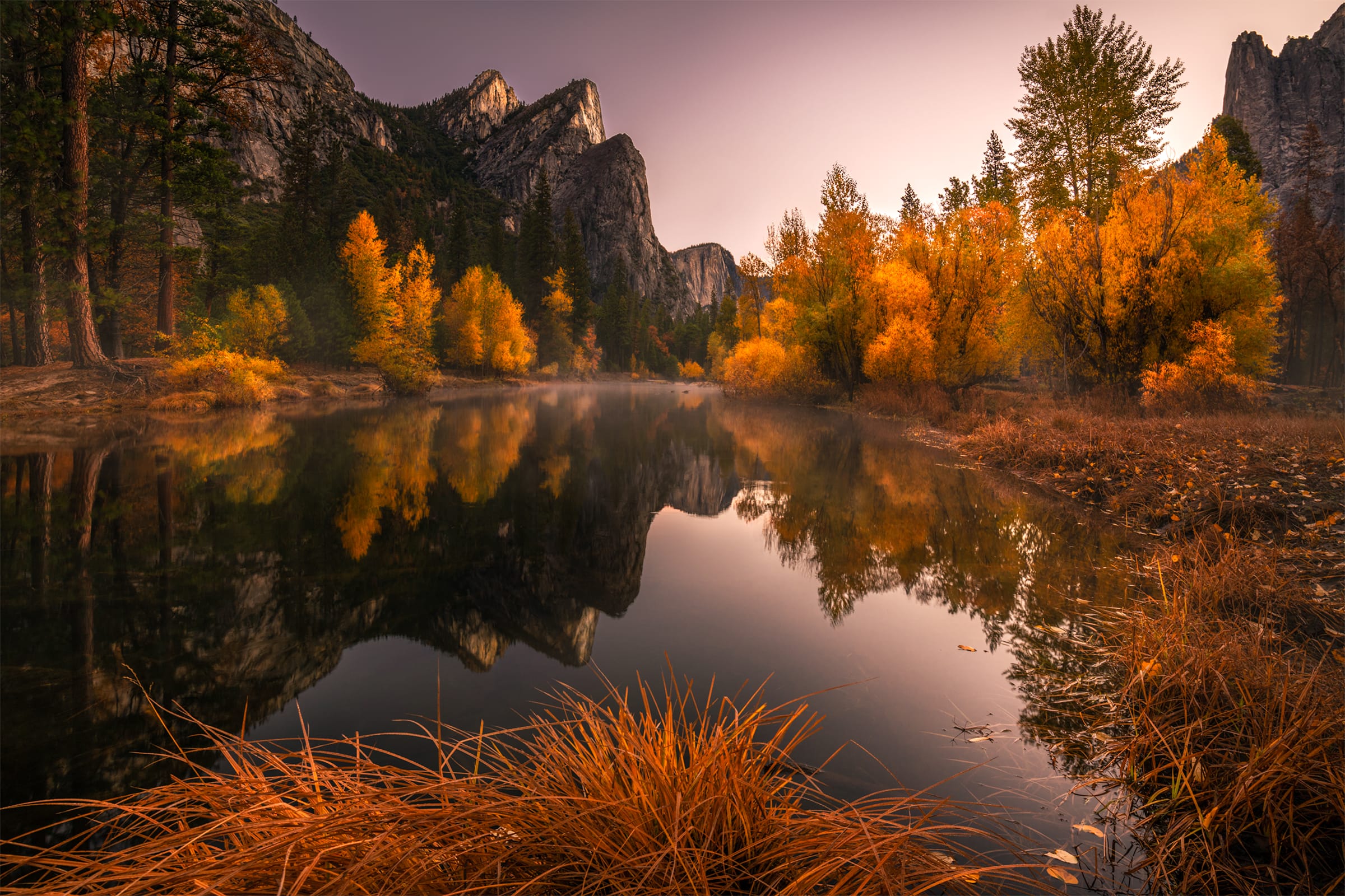 Lightbox: Yosemite Dawn